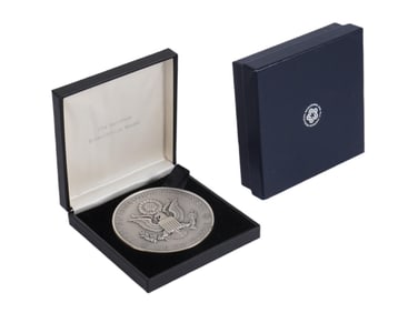 AMERICAN REVOLUTION NATIONAL BICENTENNIAL MEDAL IOB