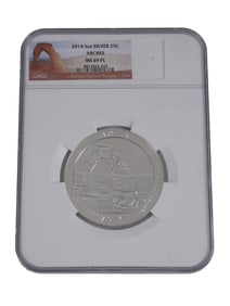 2014 ARCHES QUARTER DOLLAR SILVER COIN GRADED BY NGC