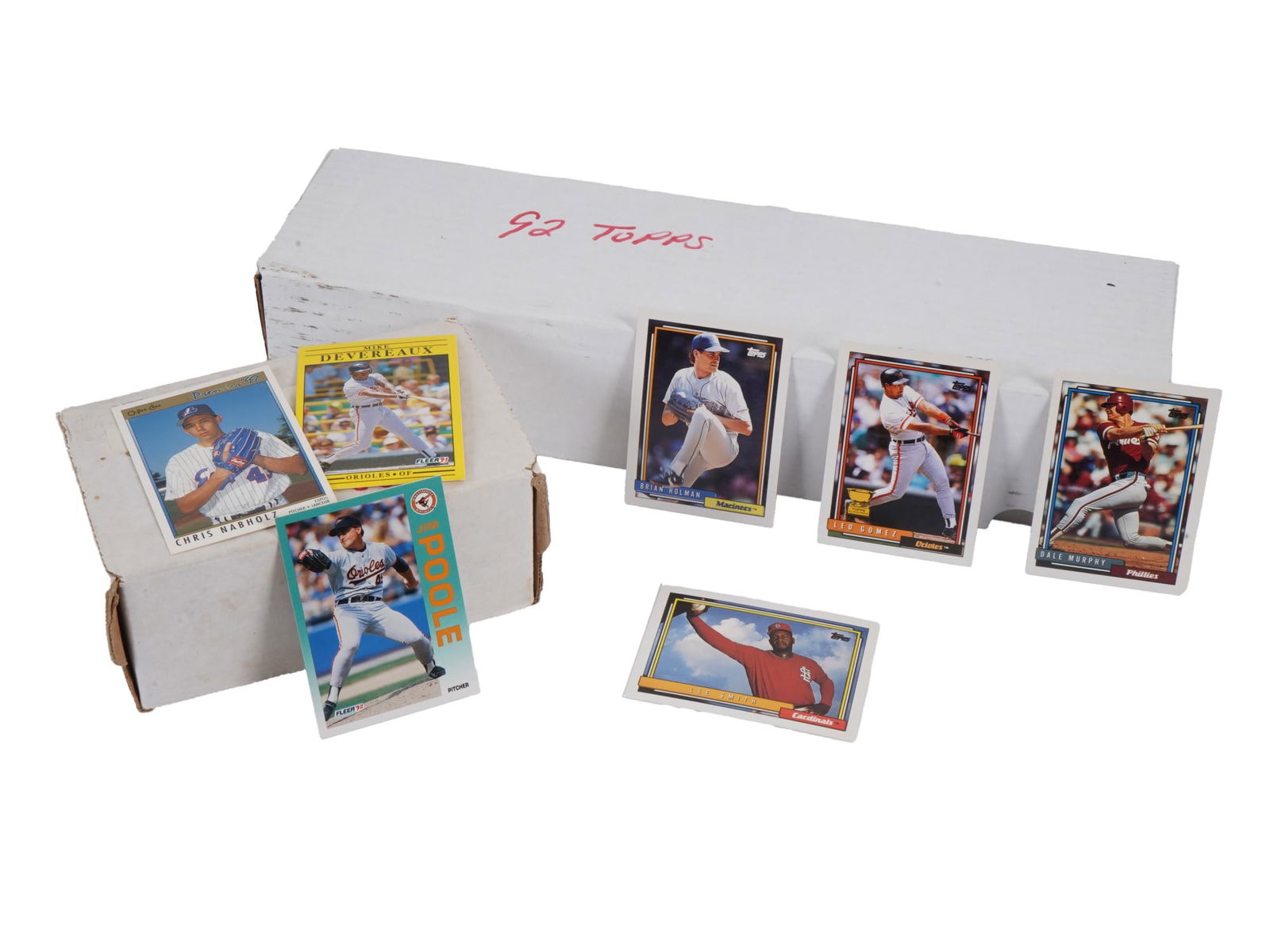 LARGE COLLECTION OF ASSORTED AMERICAN SPORTS CARDS (1 of 2)