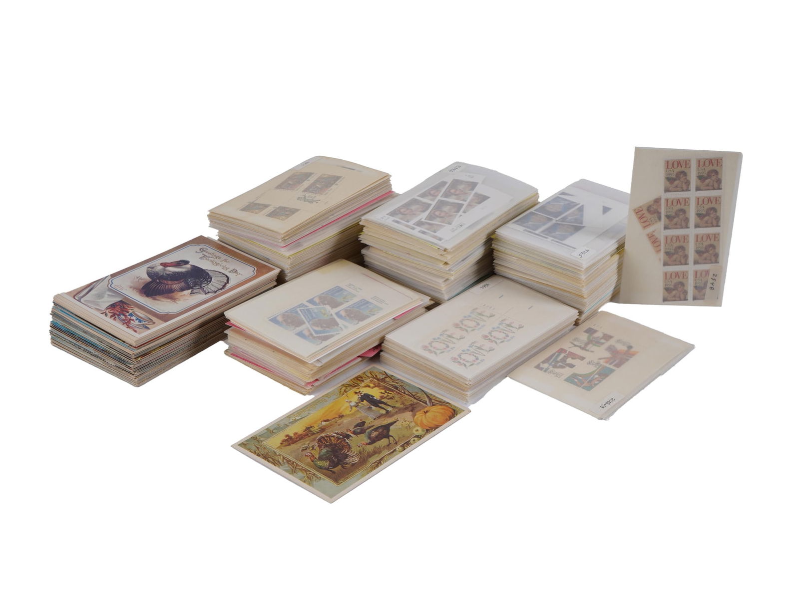 LARGE COLLECTION OF US POST STAMPS AND POSTCARDS (1 of 4)