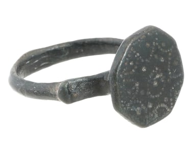 ANCIENT BYZANTINE DOTTED CROSS BRONZE RING 300 TO 600 AD