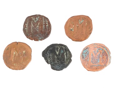 GROUP OF ANCIENT BYZANTINE BRONZE COINS 500 TO 700 AD