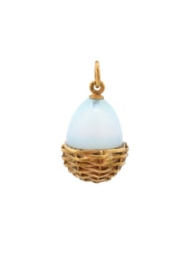 RUSSIAN GILT SILVER BASKET HARDSTONE EGG PENDANT