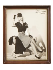 VINTAGE AMERICAN PHOTO OF MARION MARTIN AUTOGRAPHED