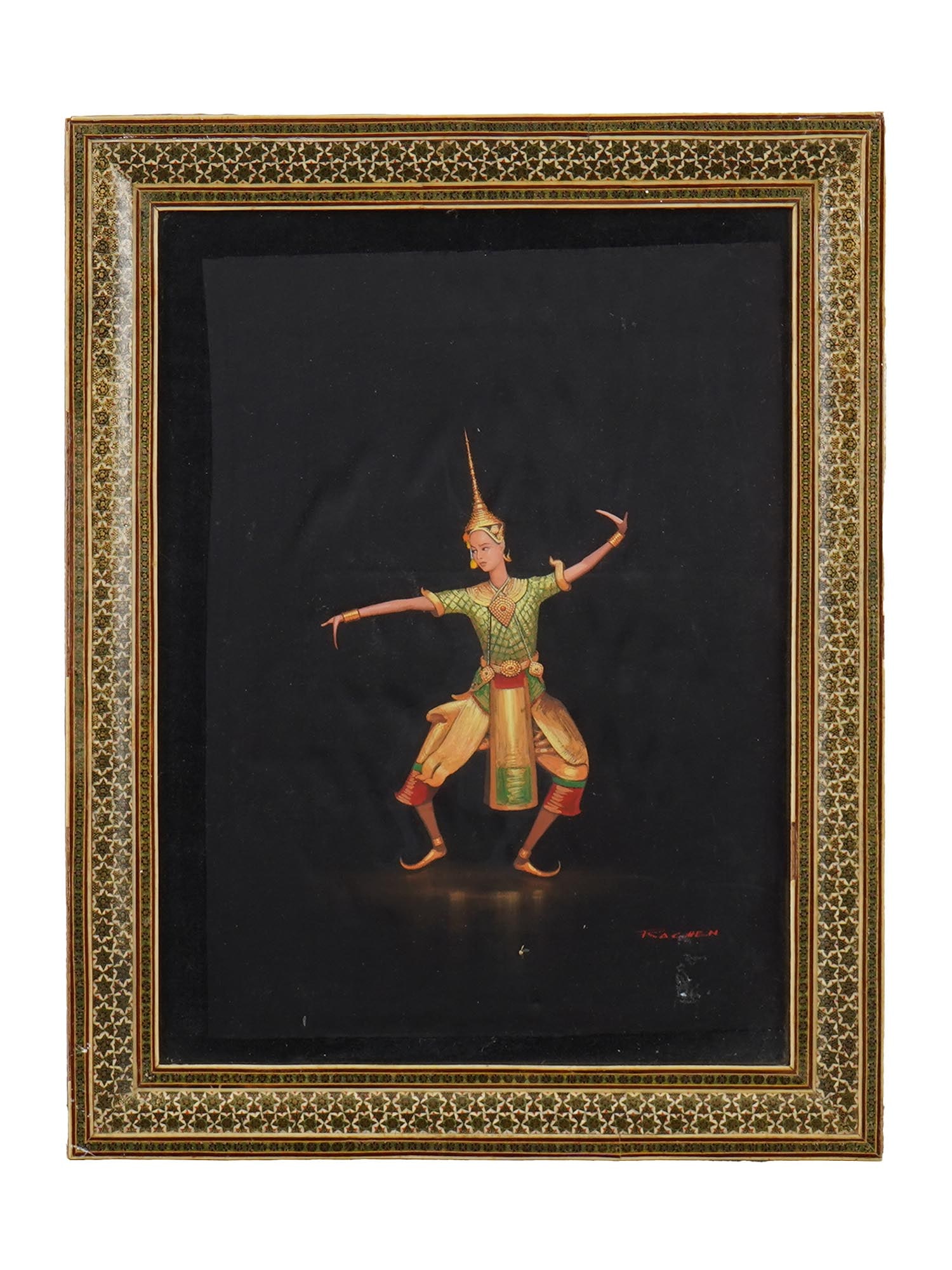 MODERN PAINTING THAI FEMALE DANCER SIGNED RACHEN: A modern oil painting on silk depicting a Thai female dancer in full traditional dress. Signed Rachen lower right and presented in a frame. Contemporary Thai Paintings And Art Collectibles. THI