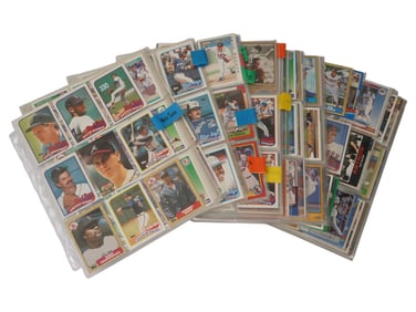 LARGE COLLECTION OF AMERICAN BASEBALL TRADING CARDS