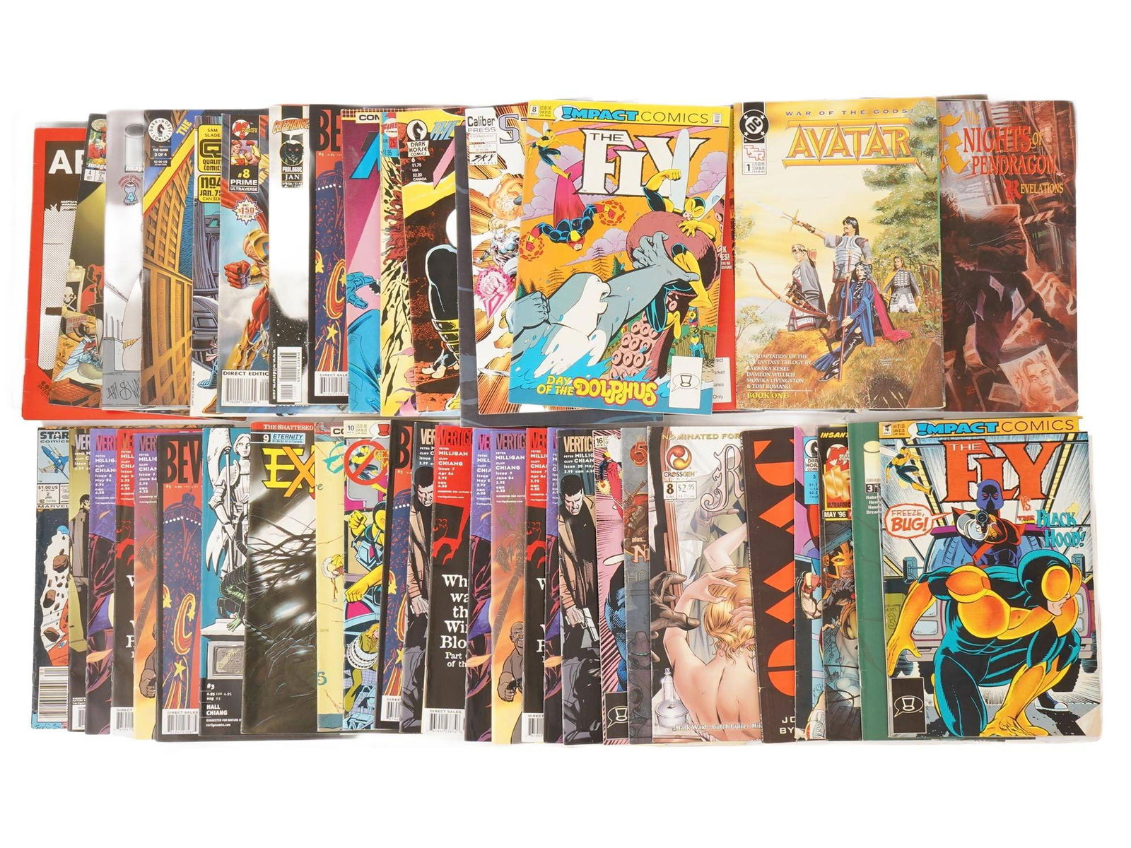 VINTAGE COMIC BOOKS HUMAN TARGET HELLINA CATFIGHT: A large lot of mid-century and contemporary comic books. A total of 73 items. The lot includes issues of The Avatar, Human Target, Air Raiders, Hellina, Beware the Creeper, and others. Vintage Marvel