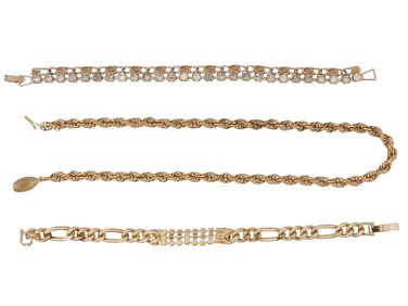 LOT OF GOLD TONE CHAIN NECKLACES AND BRACELETS