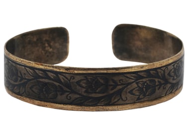 RUSSIAN SOVIET SILVER BRACELET WITH ETCHED DECOR