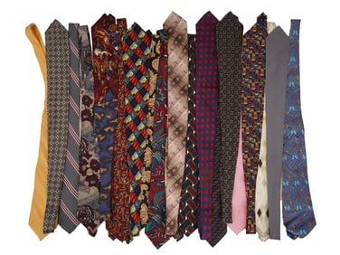 COLLECTION OF VINTAGE MENS TIES