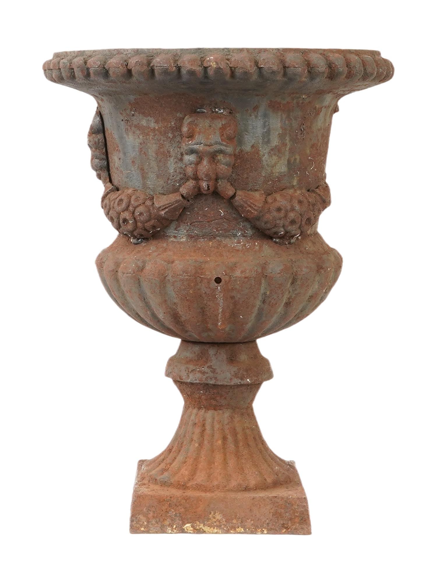 VINTAGE CAST IRON GARDEN PLANTER (1 of 7)