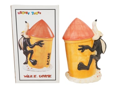 AMERICAN LOONEY TUNES CARTOON CERAMIC COOKIE JAR