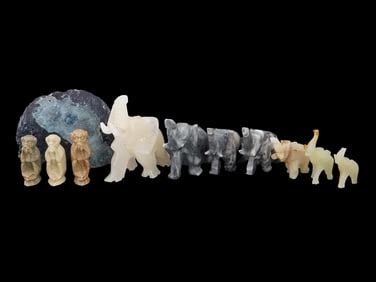 VINTAGE CARVED SEMI PRECIOUS STONE ANIMAL FIGURINES