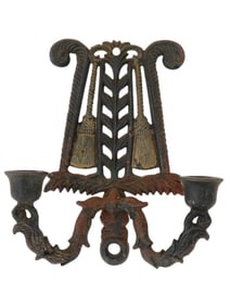 ANTIQUE AMERICAN CAST IRON WALL SCONCE BY WILTON