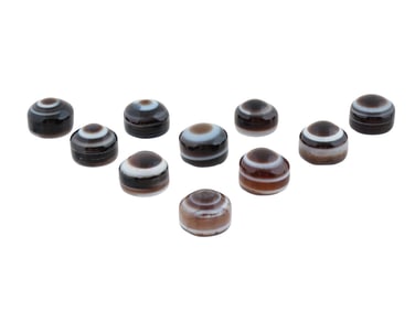 COLLECTION OF TEN EYE BANDED AGATE JEWELRY PENDANTS