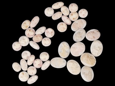 COLLECTION OF ANTIQUE HAND CARVED SHELL CAMEOS