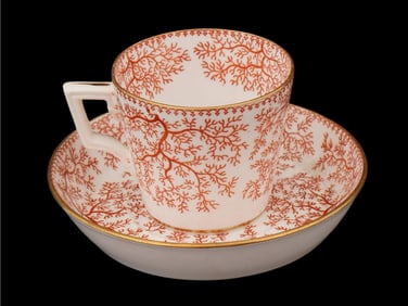 ANTIQUE ENGLISH MINTON PORCELAIN TEA CUP W CAUSER