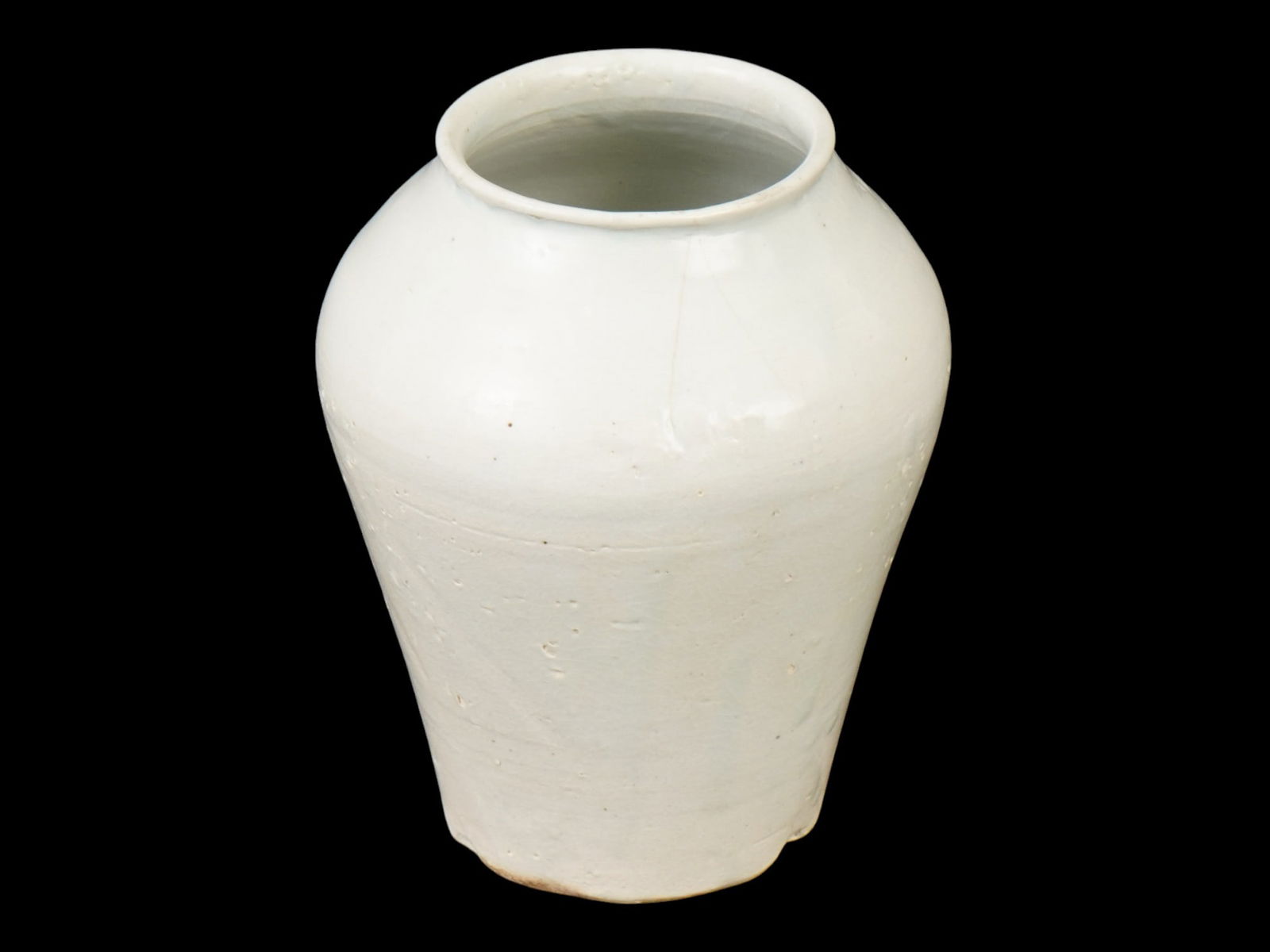 RARE ANTIQUE 17TH CEN KOREAN WHITE CERAMIC JAR (1 of 10)