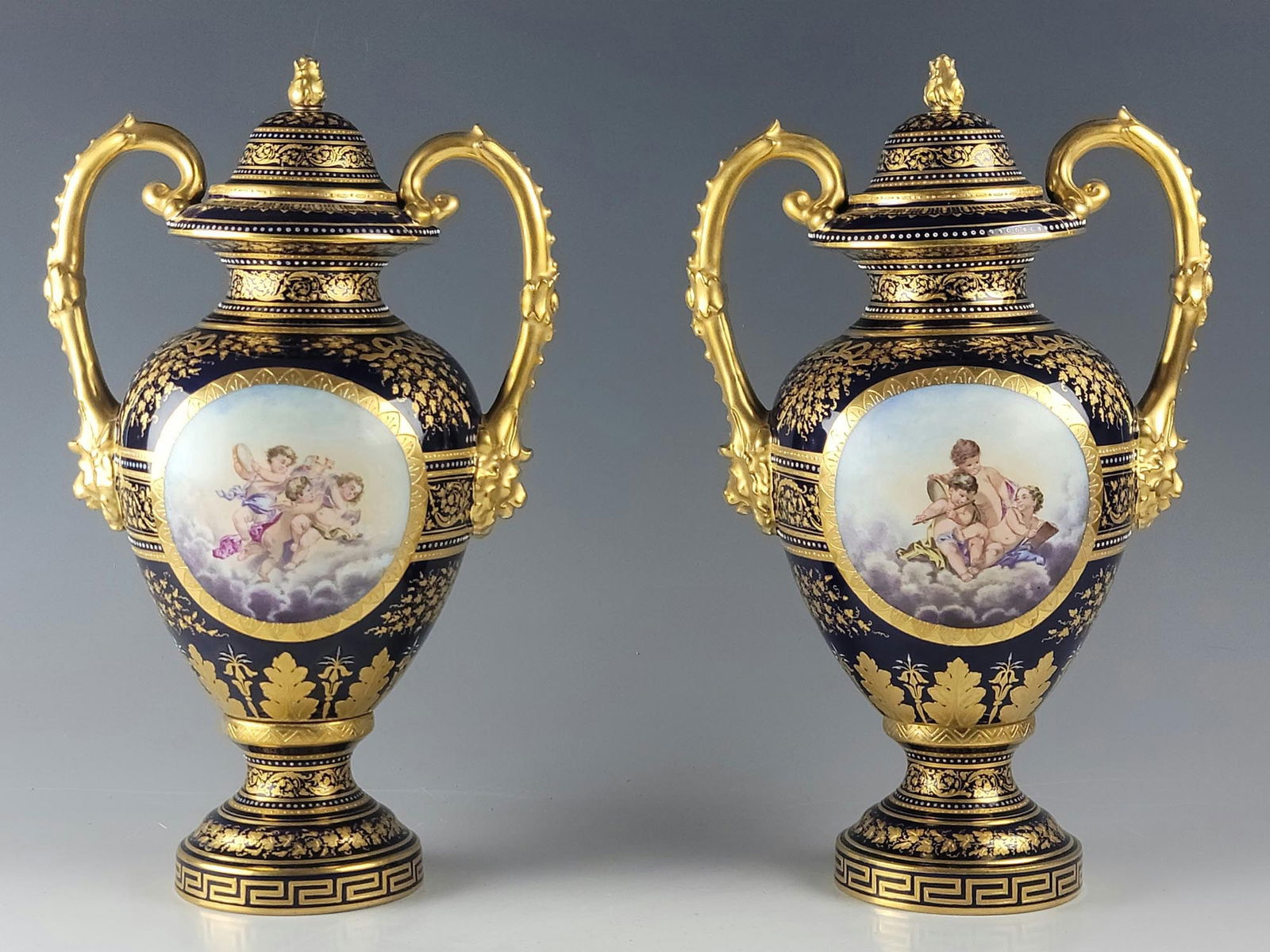 PAIR OF ANTIQUE 19 C ROYAL VIENNA PORCELAIN URNS (1 of 9)