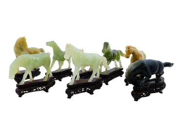 LOT OF CHINESE CARVED JADE HORSES FIGURES IN BOX