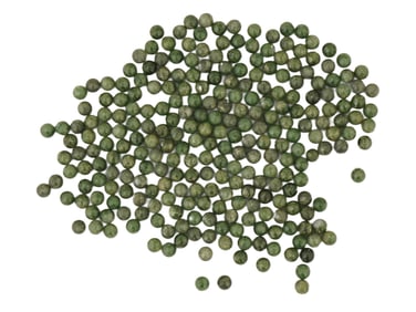 COLLECTION OF VINTAGE NATURAL GREEN JADE BEADS