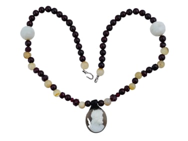 VINTAGE BEADED GEMSTONE NECKLACE WITH A CAMEO PENDANT