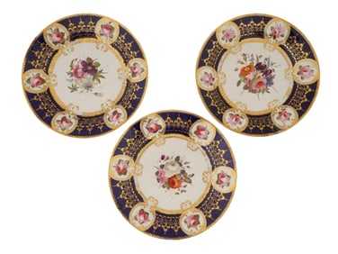 ANTIQUE ENGLISH CHAMBERLAIN WORCESTER PORCELAIN PLATES