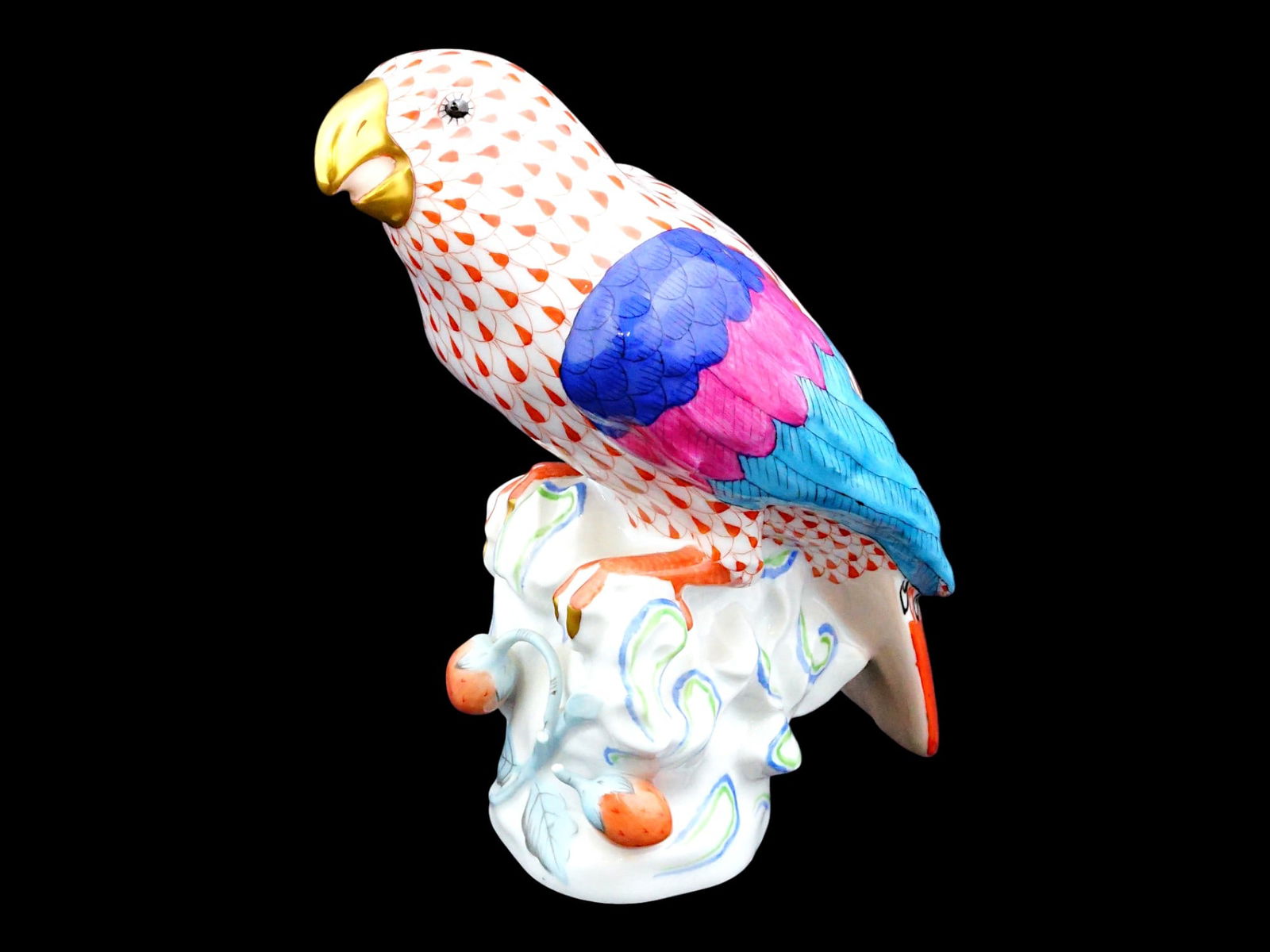 HEREND HUNGARY HAND PAINTED PORCELAIN PARROT FIGURINE (1 of 9)