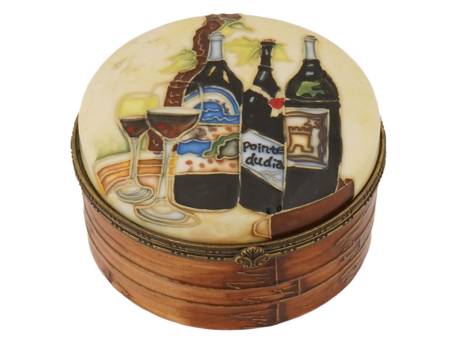 BENAYA VINEYARD HINGED PORCELAIN TRINKET PILL BOX: A Benaya hinged porcelain trinket or pill box. The round box features a snap closure and is boxed for safekeeping. The box is made from porcelain with a glossy finish and is adorned with a lovely vine