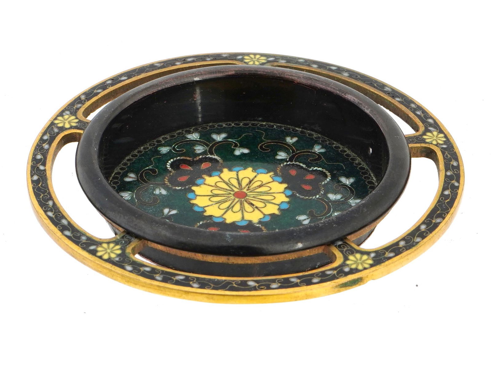 ANTIQUE JAPANESE MEIJI CLOISONNE HIKITE DOOR HANDLE: An antique Japanese gilt copper Fusuma Hikite sliding door handle with polychrome cloisonne enamel design. Late Meiji period, before 1912. The door pull has a grip recess. Floral ornaments against the