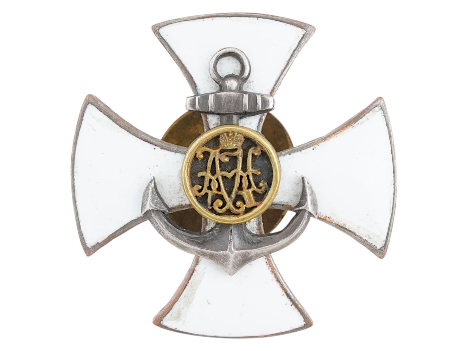 RUSSIAN IMPERIAL SILVER 199TH KRONSTADT REGIMENT BADGE: A Russian Imperial badge of the 199th Kronstadt Infantry Regiment. The badge features a white enamel cross with widened and slightly convex ends. Its outer edges are framed by a silver rim. A silver a
