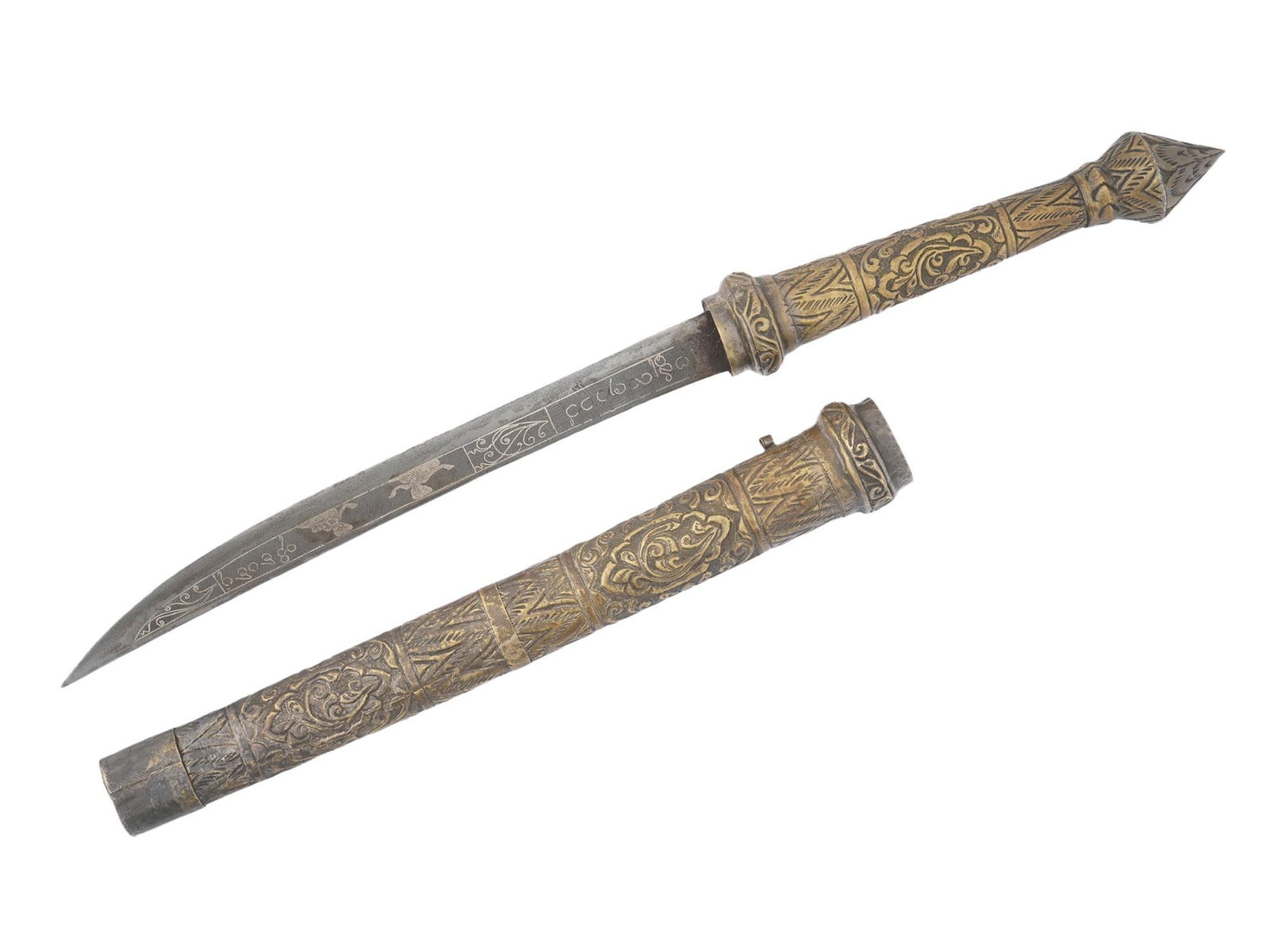 ANTIQUE BURMESE DHA TEMPLE SWORD WITH SCABBARD (1 of 9)