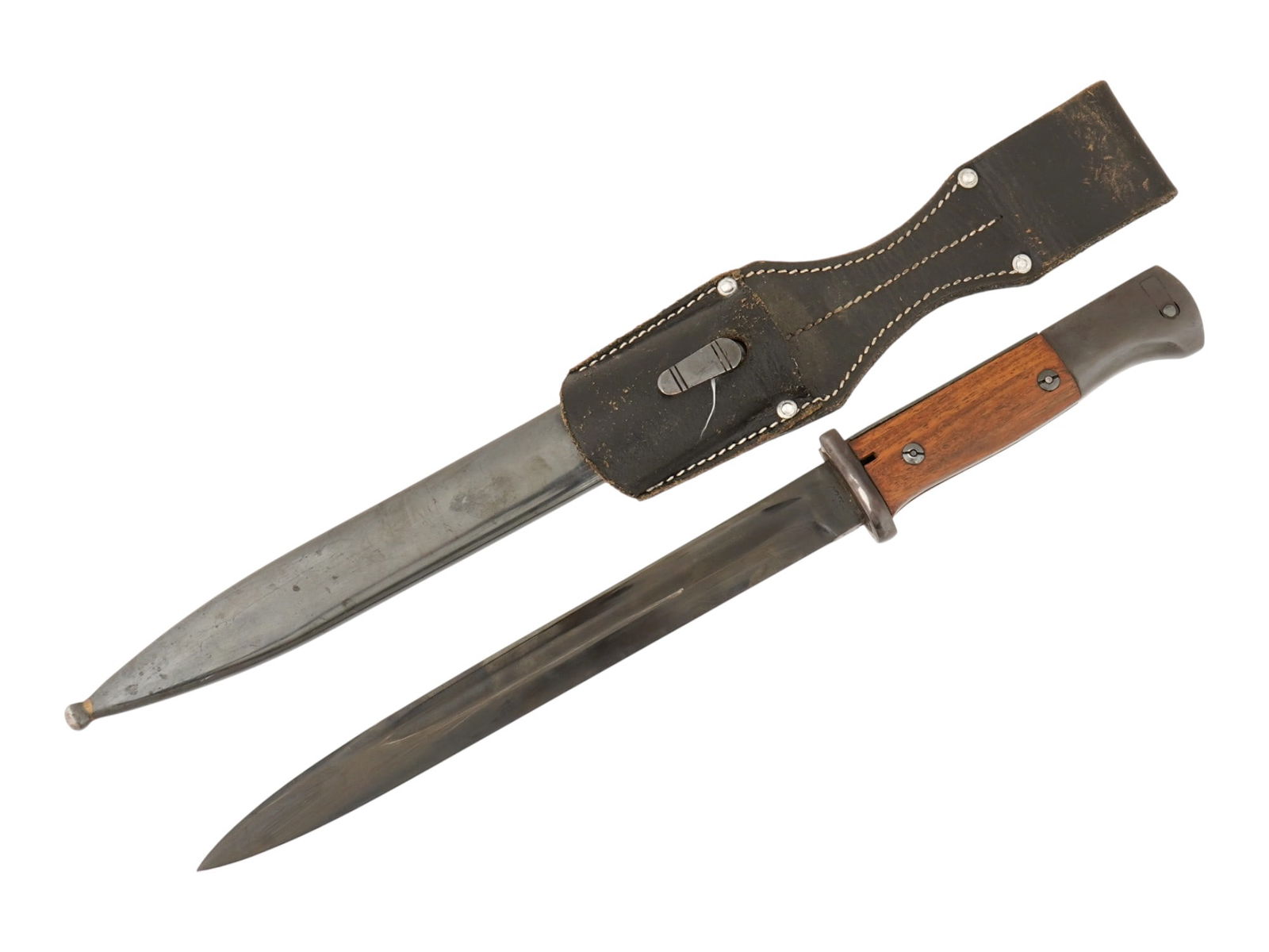 WWII NAZI GERMAN ARMY S84 98 III BAYONET W HANGER (1 of 12)