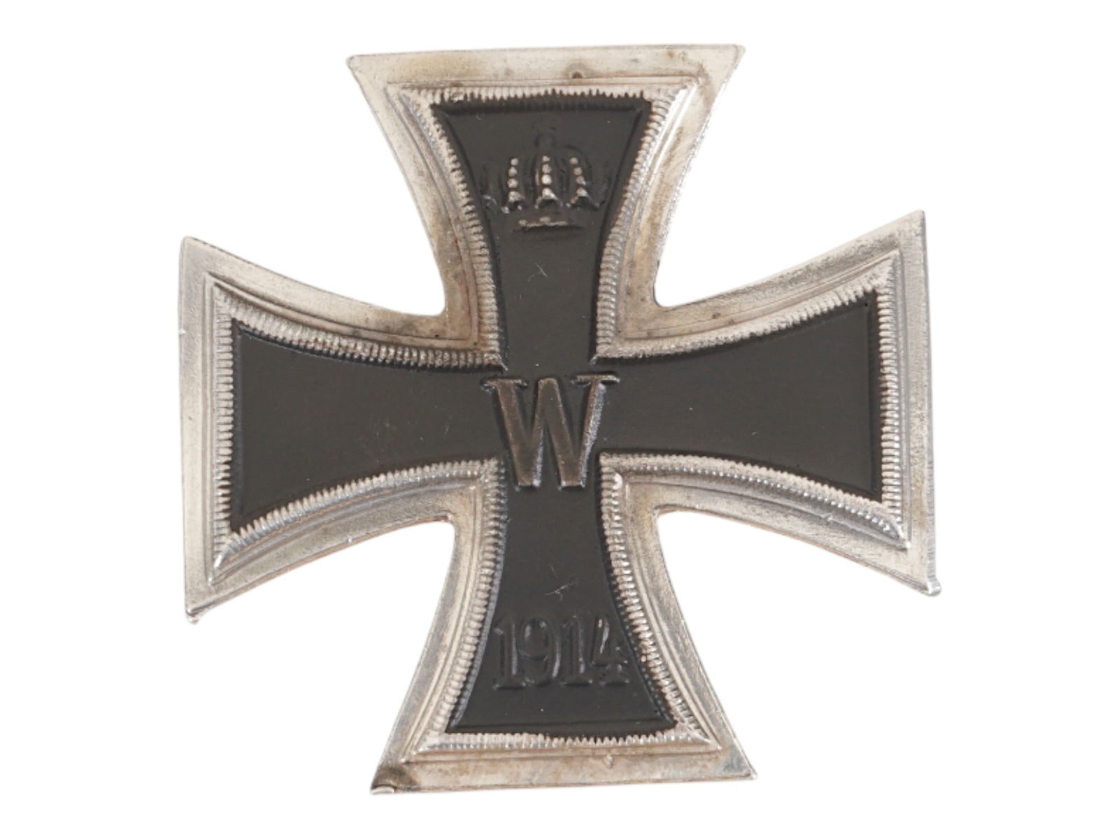 WWI GERMAN IMPERIAL IRON CROSS FIRST CLASS: A WWI German Imperial Iron Cross, First Class, a highly regarded military decoration awarded for exceptional bravery or leadership in combat. Instituted in 1914 under the German Empire, the medal feat