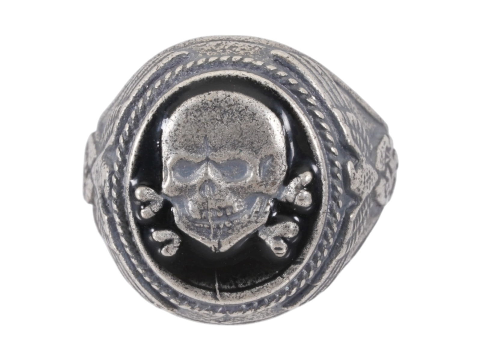 WWII NAZI GERMAN WAFFEN SS TOTENKOPF SILVER RING: A WWII type Nazi German Third Reich Waffen SS Totenkopf Silver signet ring. The exterior of the ring is covered with black enamel and engraved with eagle swastika insignia patterns on the sides and a