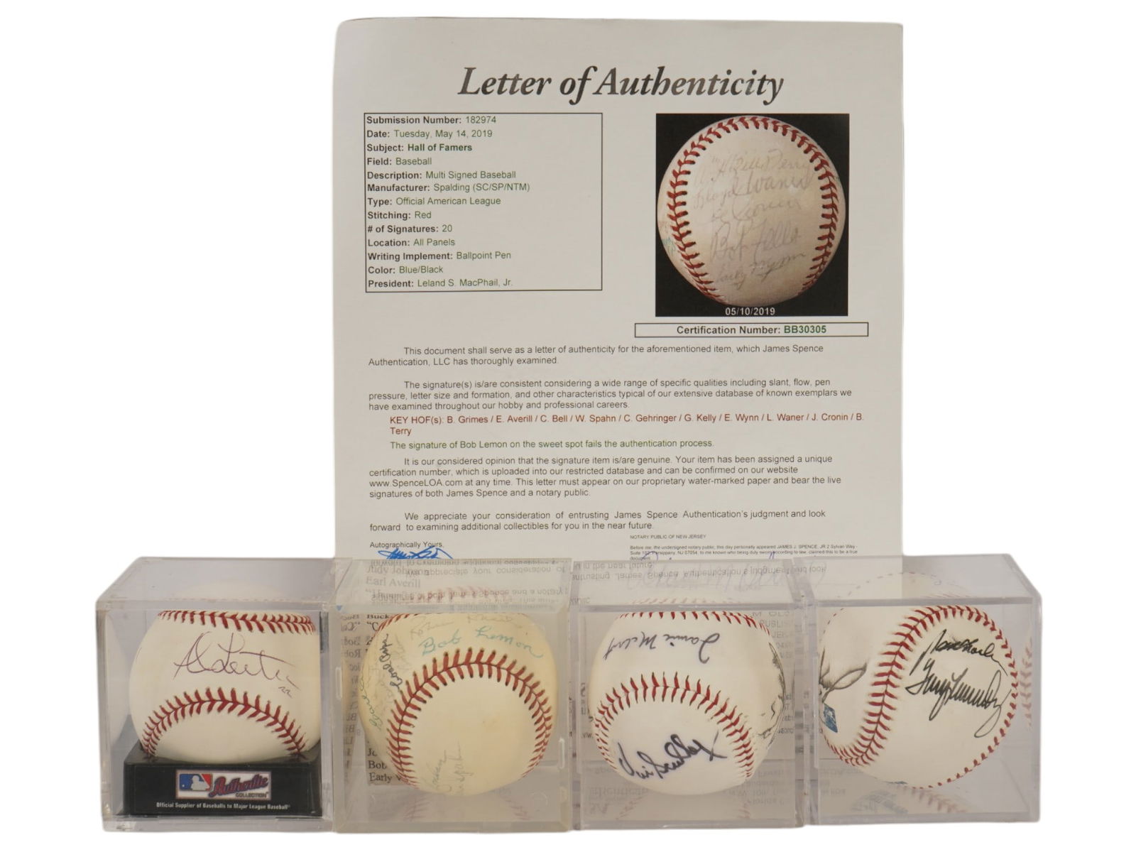 LOT OF 4 AUTOGRAPHED BASEBALLS IN CASES (1 of 8)