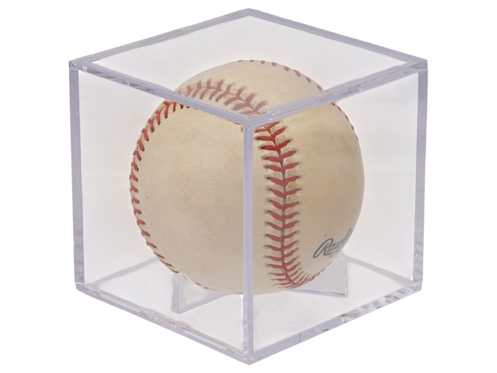 AUTOGRAPHED MLB BASEBALL IN DISPLAY CASE (1 of 3)