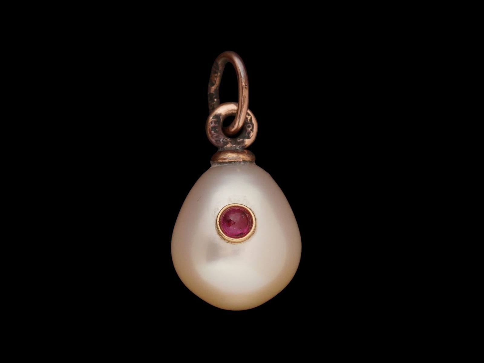 RUSSIAN GOLD AND PEARL EASTER EGG PENDANT WITH RUBY (1 of 6)