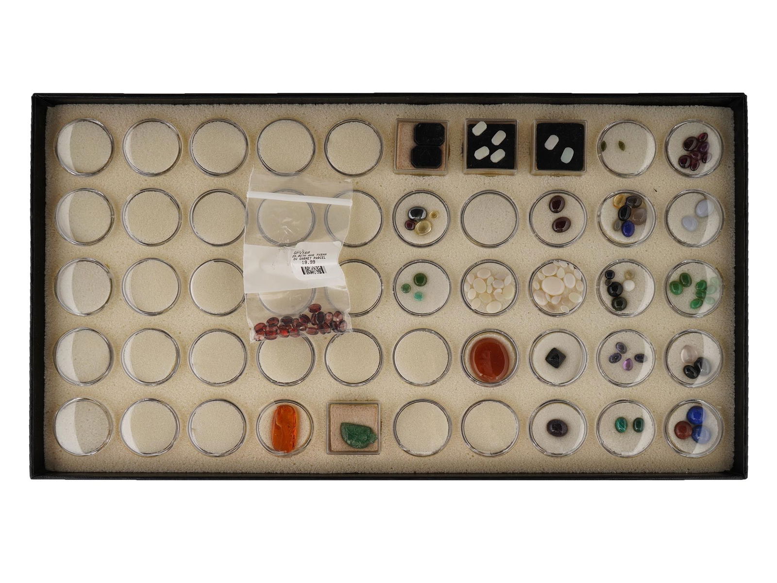 TREASURES OF THE EARTH MINERAL AND GEMSTONE COLLECTION (1 of 7)