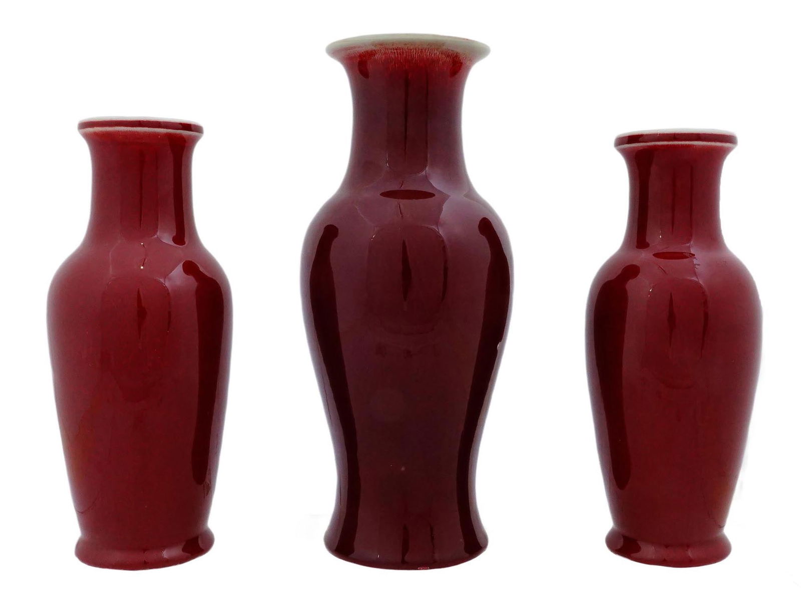 LOT OF THREE CHINESE RED GLAZED PORCELAIN VASES (1 of 6)