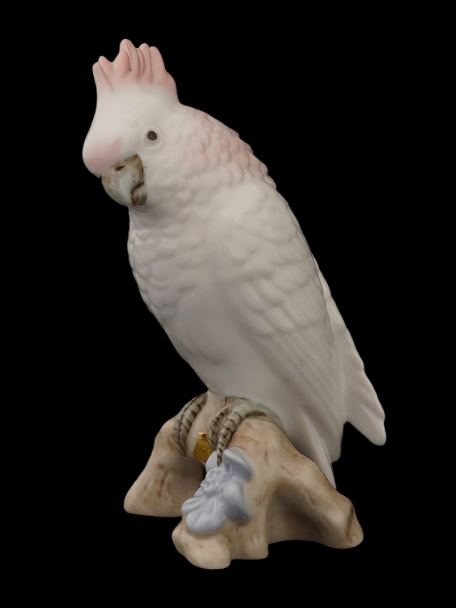 VTG CZECH REPUBLIC ROYAL DUX PORCELAIN COCKATOO FIGURE (1 of 9)