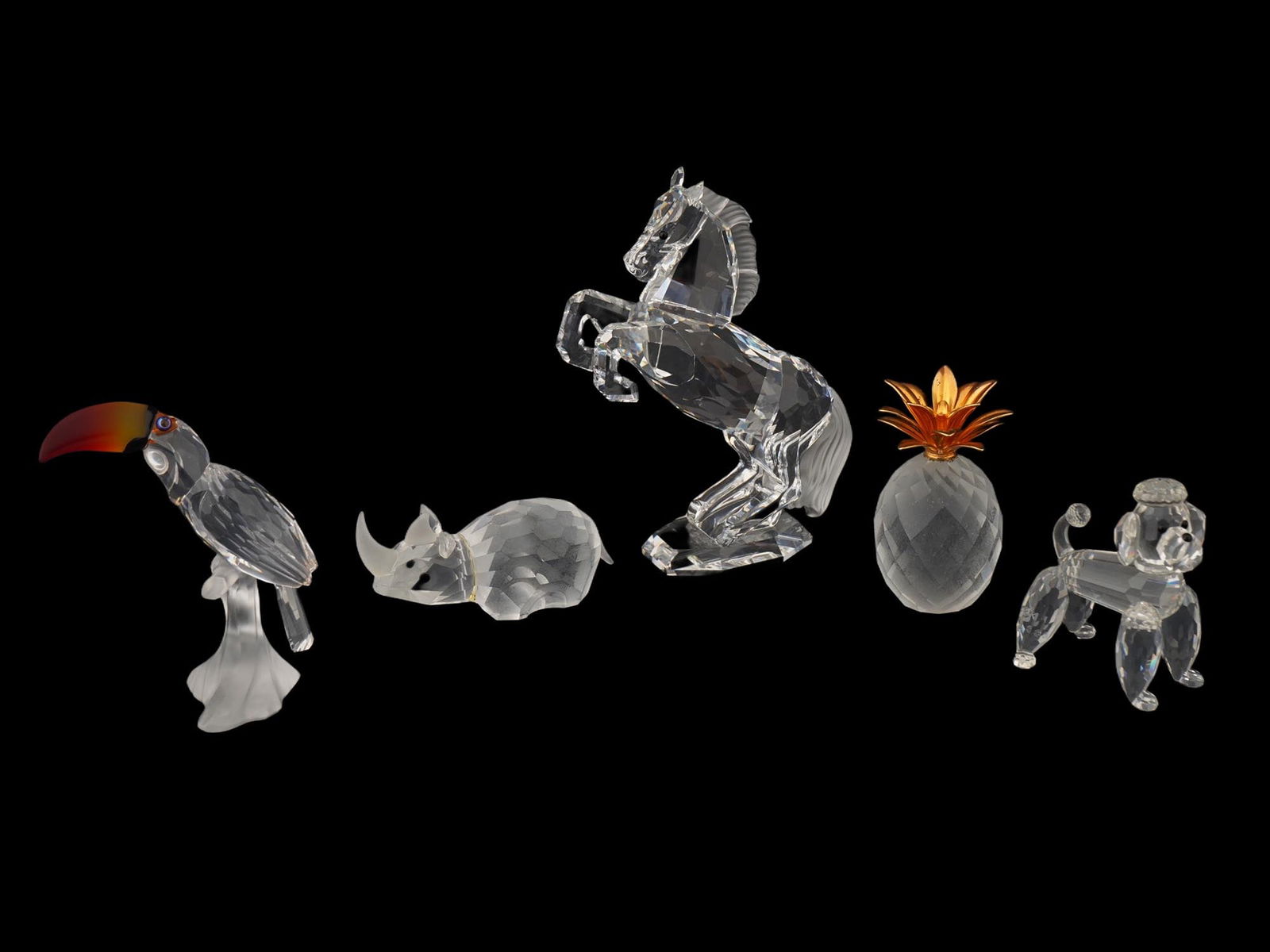GROUP OF SWAROVSKI CRYSTAL ANIMAL FIGURINES PINEAPPLE (1 of 12)