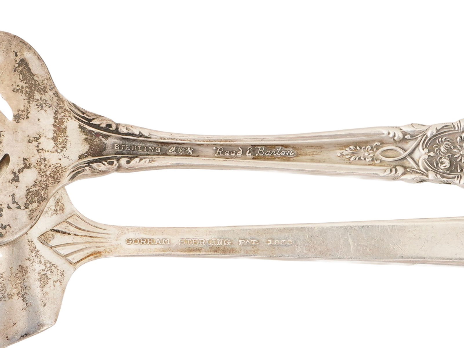 18 ASSORTED STERLING SILVER SERVING CUTLERY ITEMS - 10