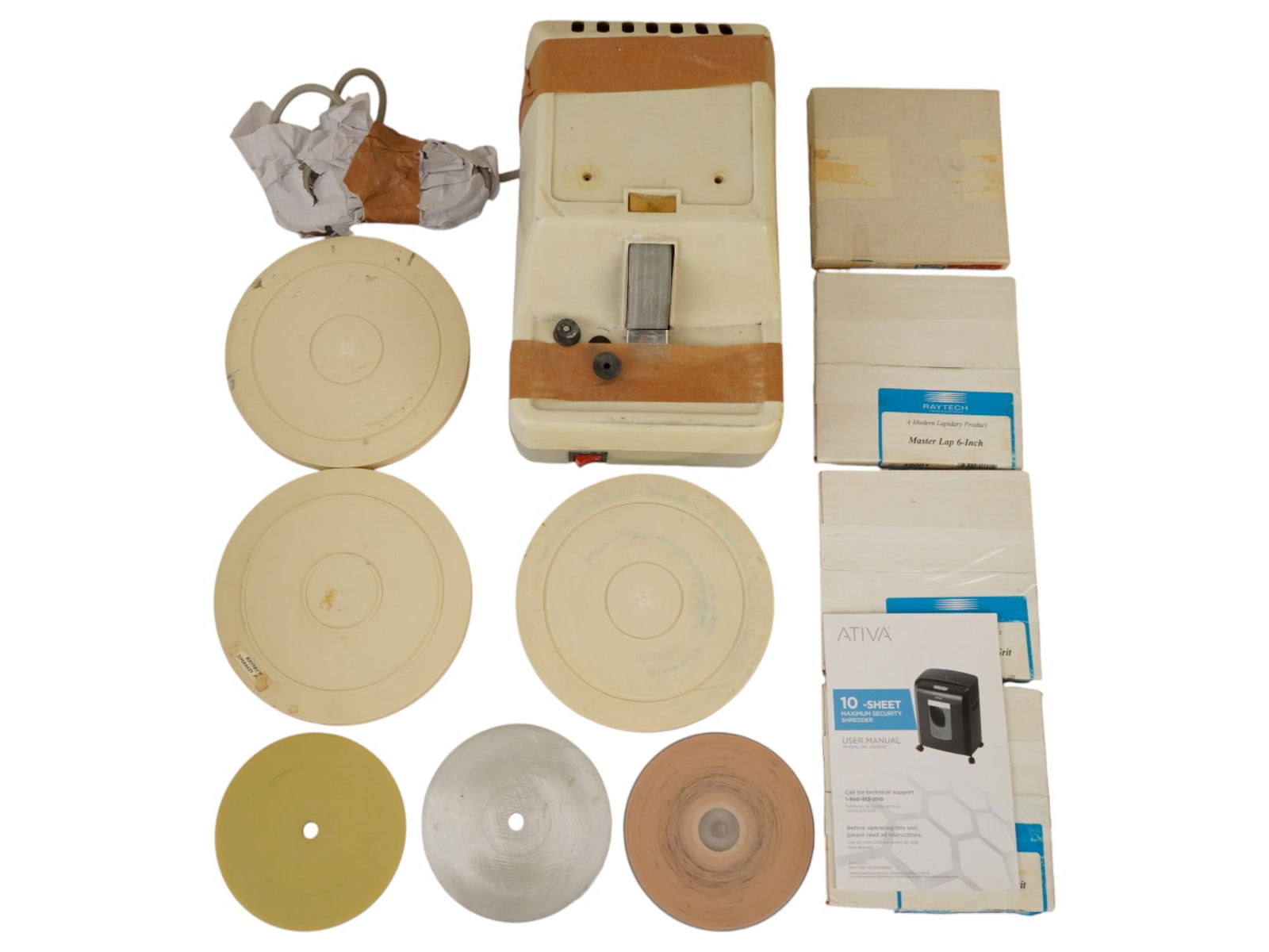 RAYTECH MIEDER LAP LAPIDARY MACHINE WITH ACCESSORIES (1 of 9)