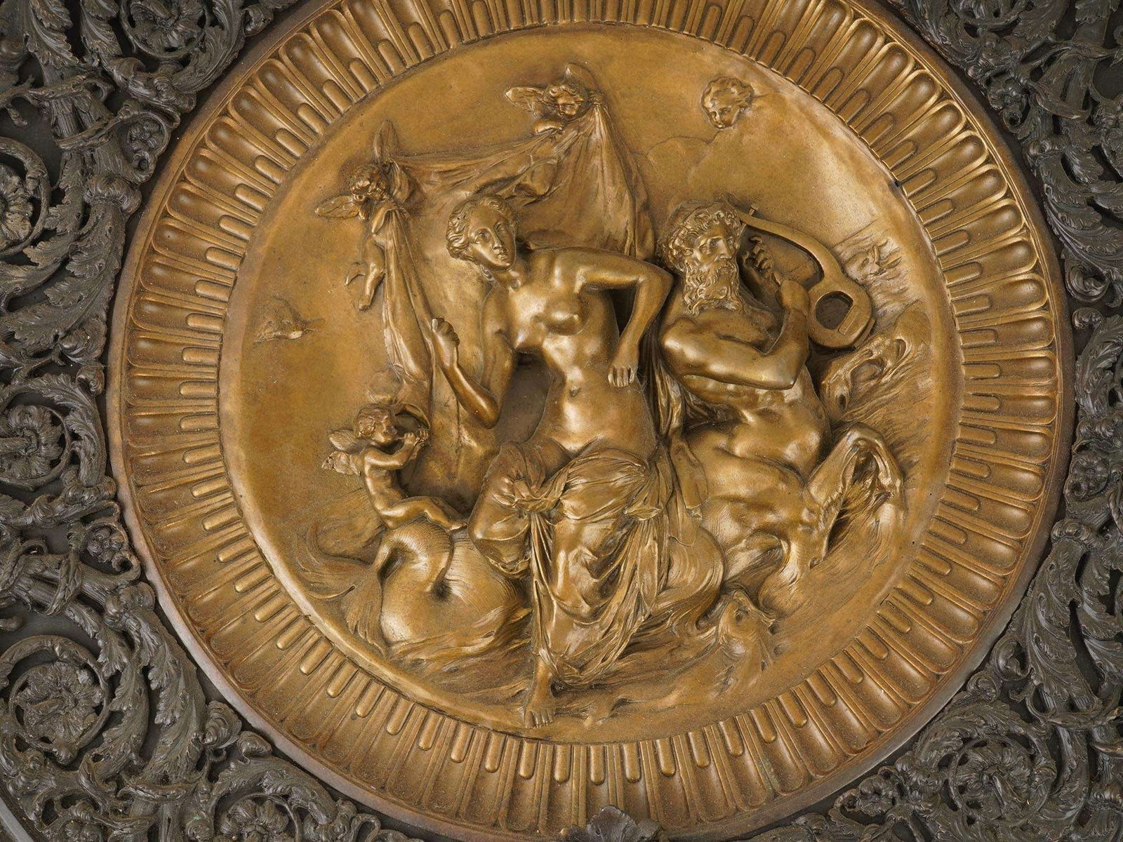 ANTIQUE SOLID BRASS AND BRONZE RELIEF SHIELD PLAQUE - 5