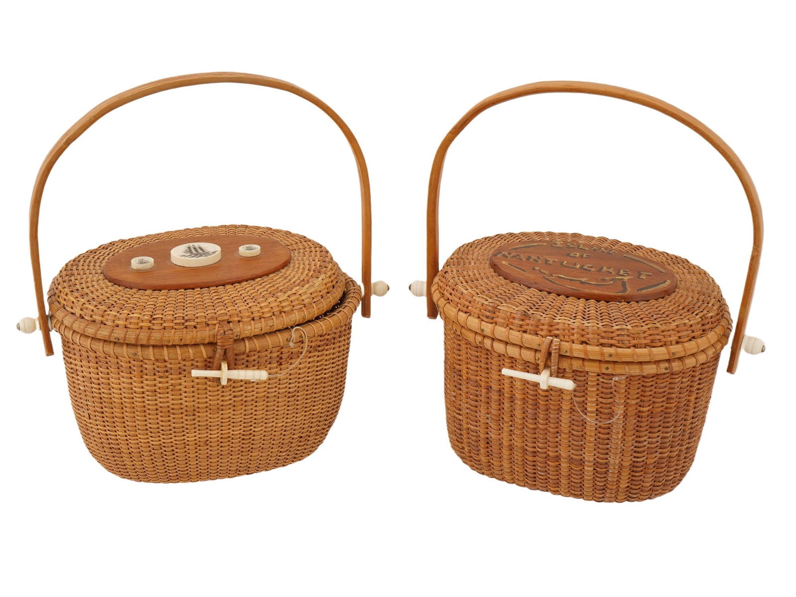 PAIR OF AMERICAN NANTUCKET LIGHTSHIP BASKET HANDBAGS (1 of 10)