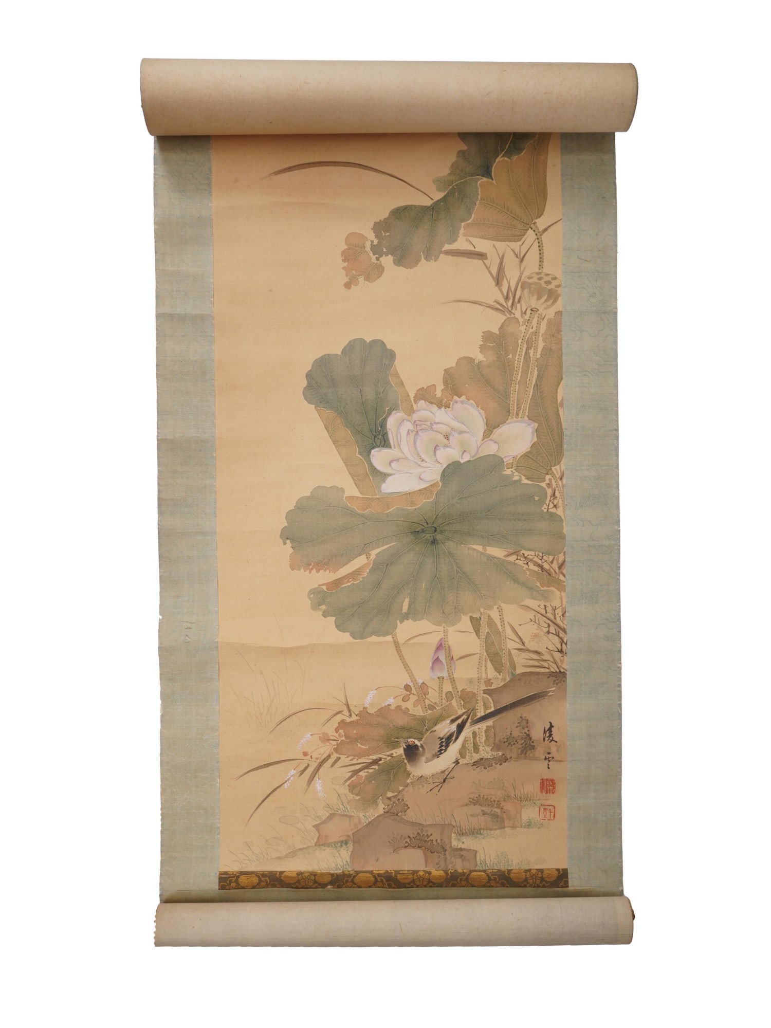 CHINESE HANGING SCROLL PAINTING OF A BIRD (1 of 6)