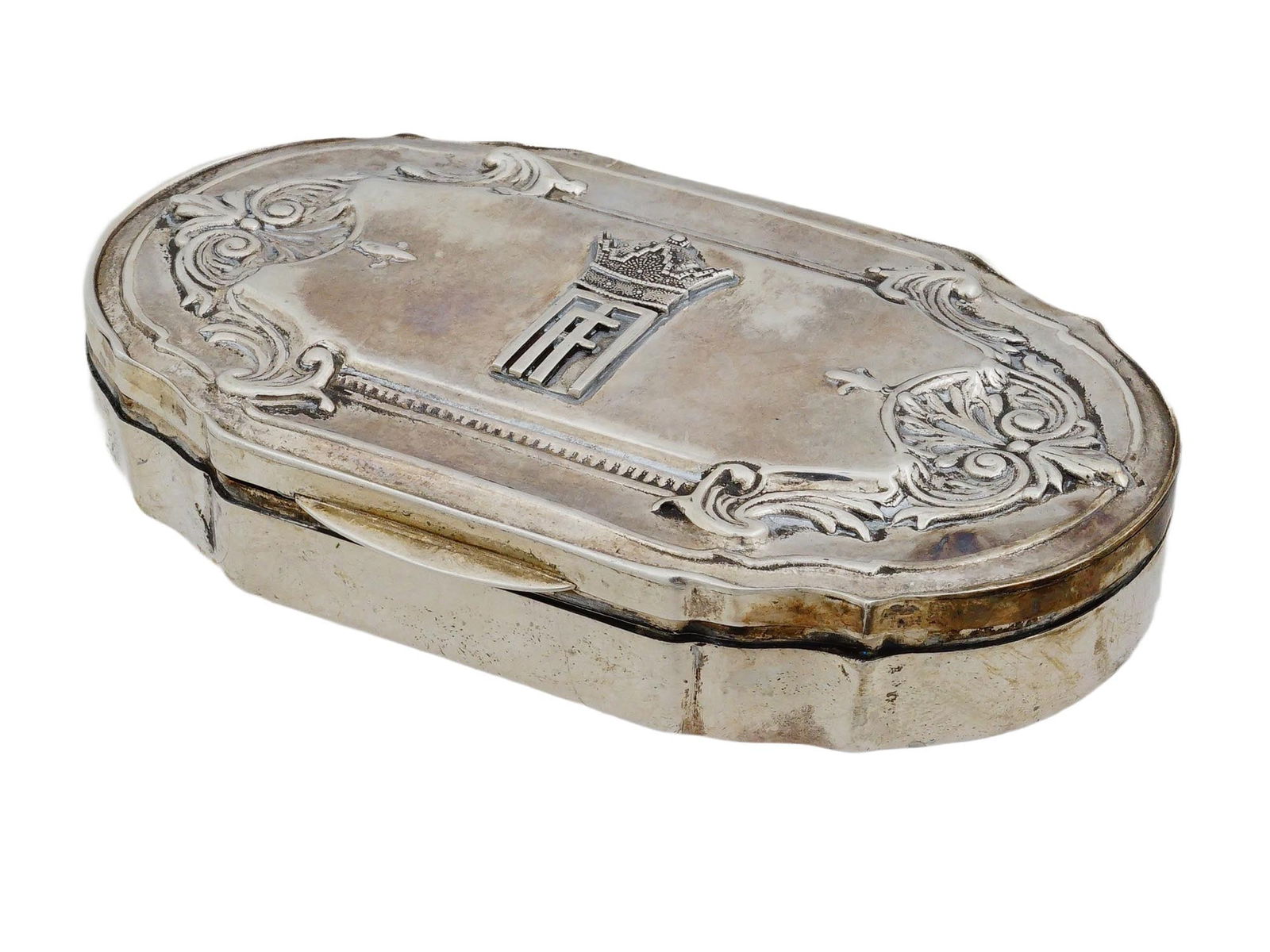 EGYPTIAN SHAH PAHLAVI WEDDING MEMORABILIA SILVER BOX: A vintage Egyptian Shah Pahlavi, 1941 to 1979, and Princess Fawzia bint Fuad, 1921 to 2013, wedding memorabilia box, crafted in silver and previously adorned with a faded gilt finish. Created by Ah. N