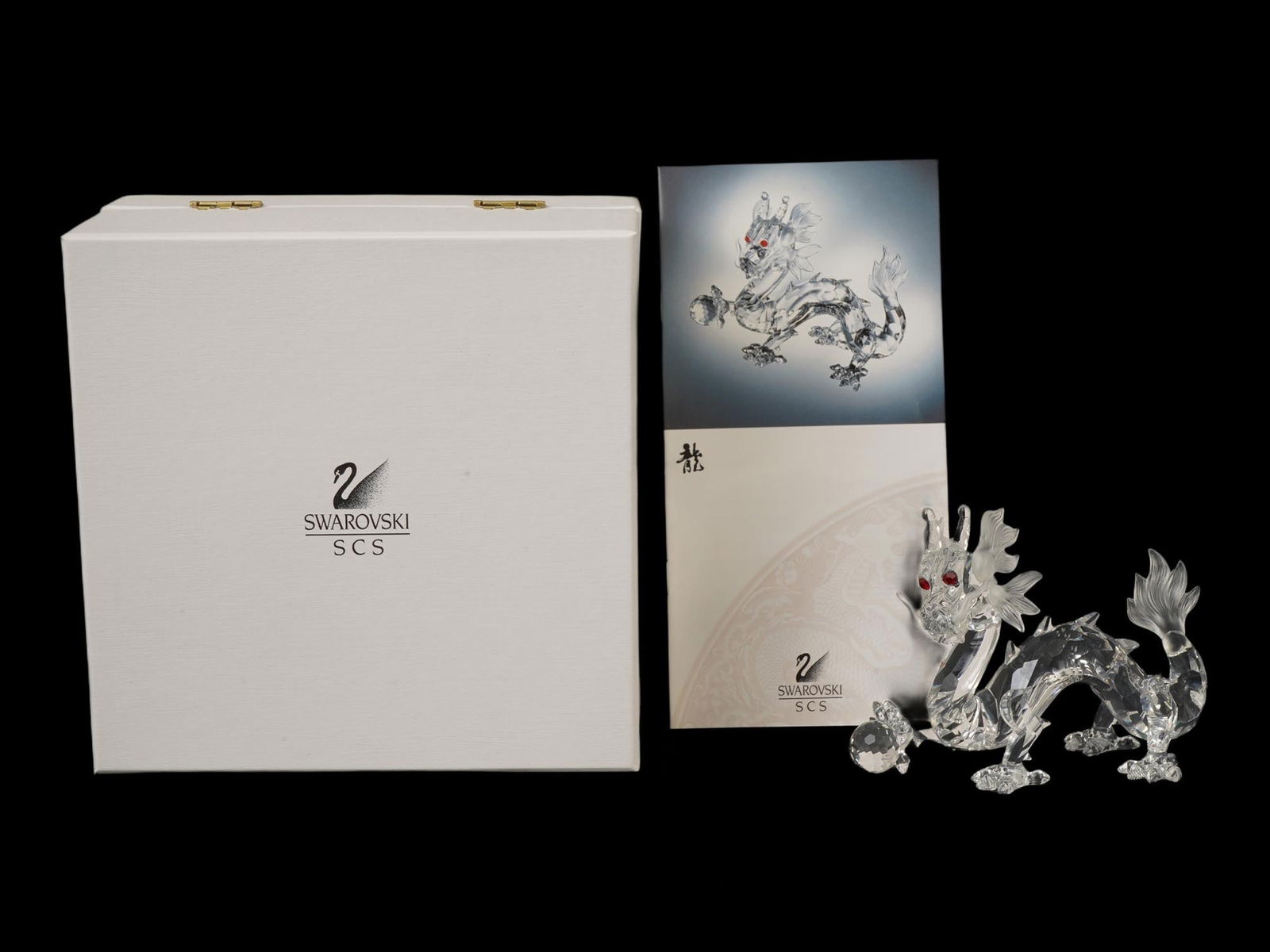 1997 SWAROVSKI SCS CRYSTAL FIGURINE OF DRAGON IOB (1 of 10)