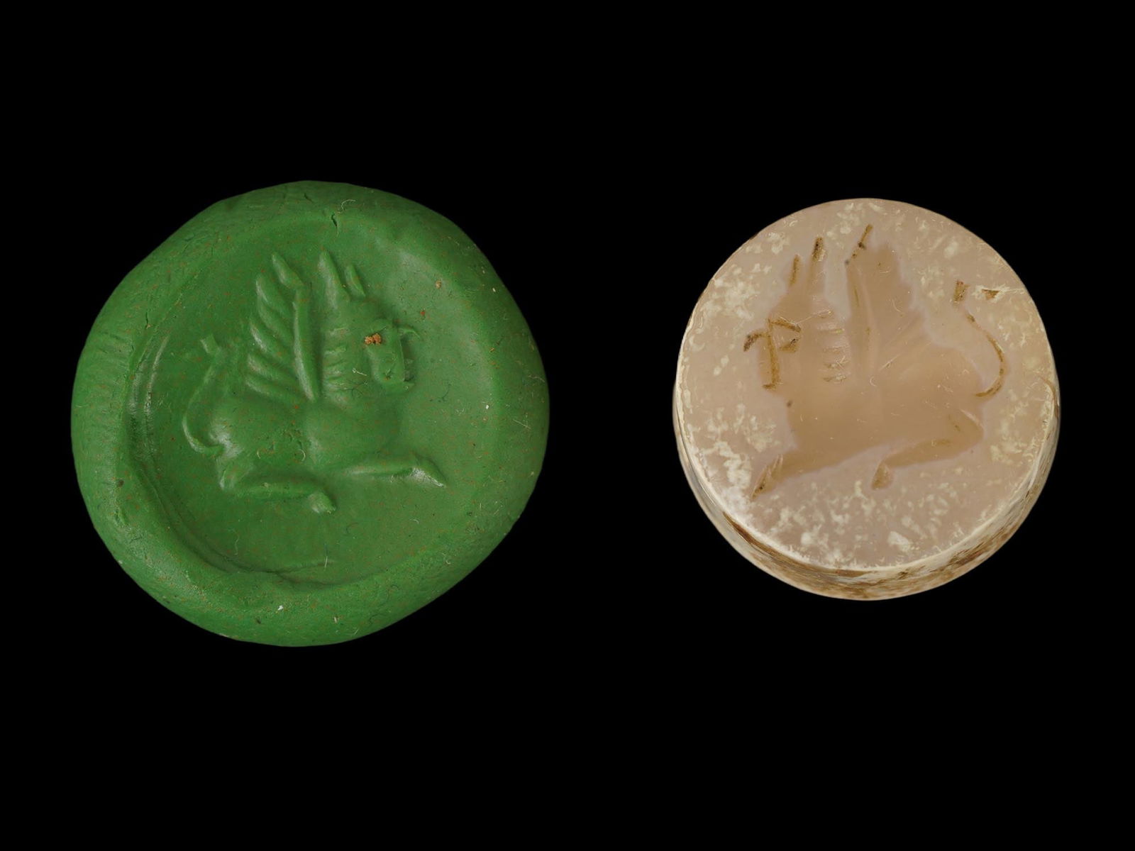 ANCIENT GREEK ENGRAVED AGATE STONE STAMP SEAL (1 of 5)